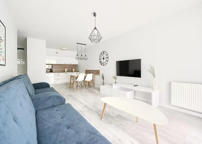 3L Apartments Aquarius